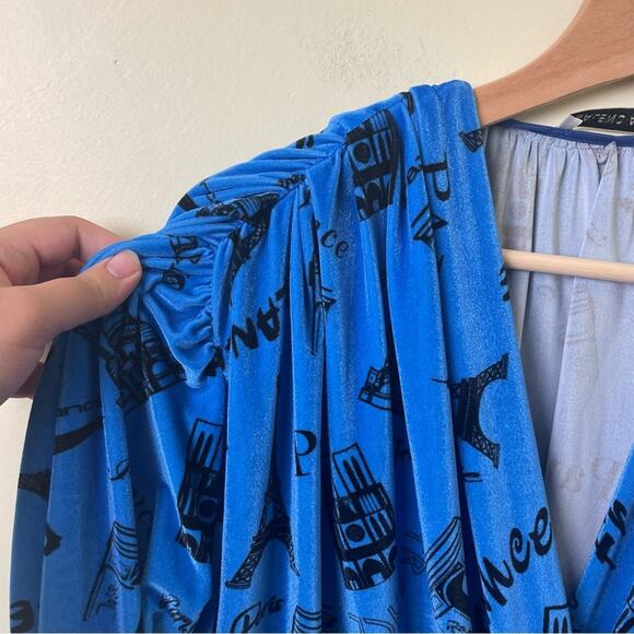 BALENCIAGA Paris print velvet Wrap-Effect Stretch-Velvet Playsuit Romper Size 36 - Picture 16 of 16